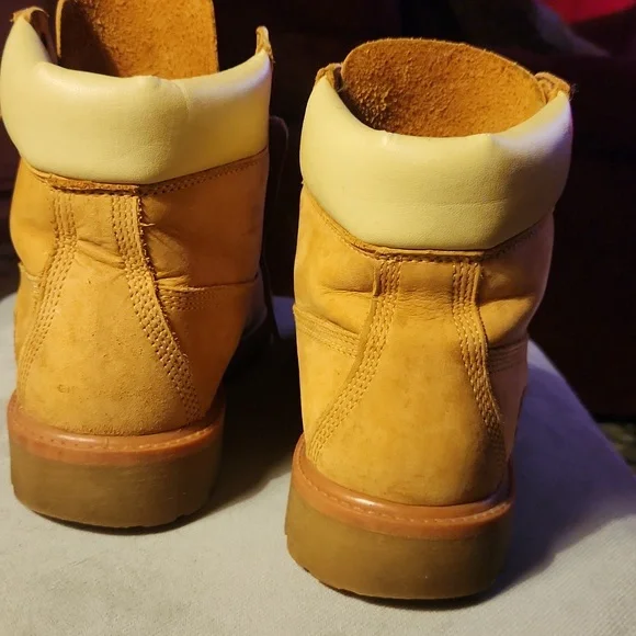 Timberlands - Picture 7 of 9